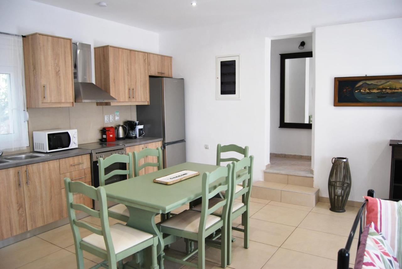 Chrysiida Apartment
