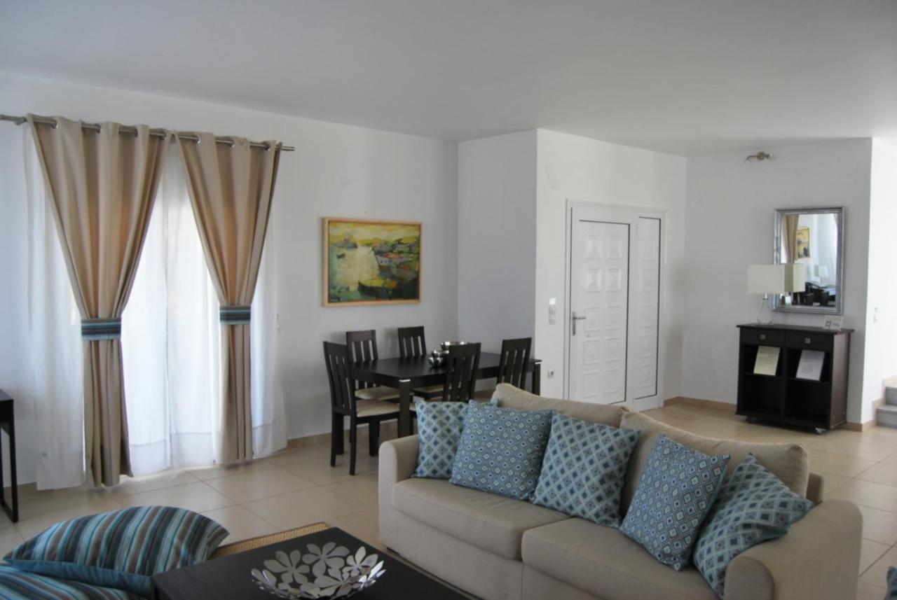 Chrysiida Apartament *